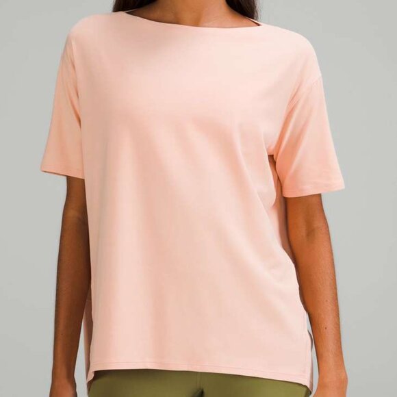 Lululemon Back in Action Short Sleeve T-Shirt *Nulu Peach Satin, Size 4 Like New - Picture 16 of 17